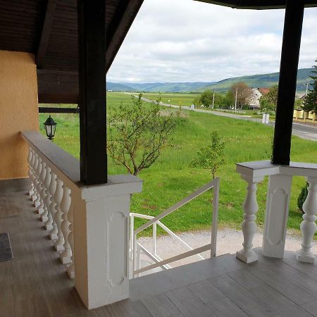 Apartman Majetic Otocac Exterior photo